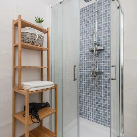Fabolous Angelina Apartment *