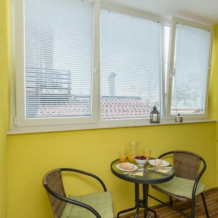 Fabolous Angelina Apartment Zadar