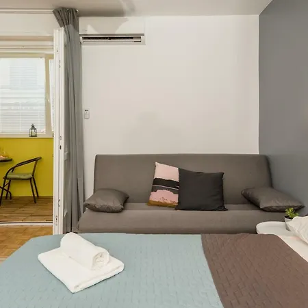 Fabolous Angelina Apartment *